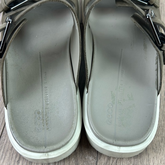 ECCO Men's Flowt Lux Slide Flat Sandal - Picture 3 of 6